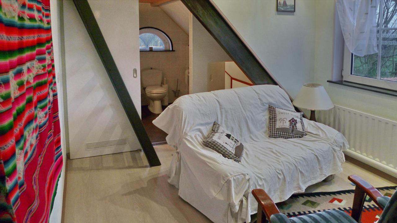B & B & B De Smisse IJzendijke Экстерьер фото